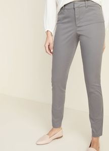 Old Navy Pixie Chino EUC